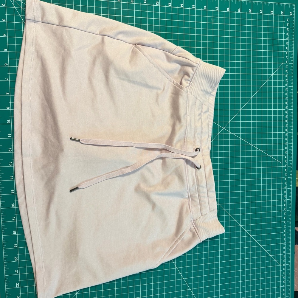 On The Go TekGear light, pink lavender skirt